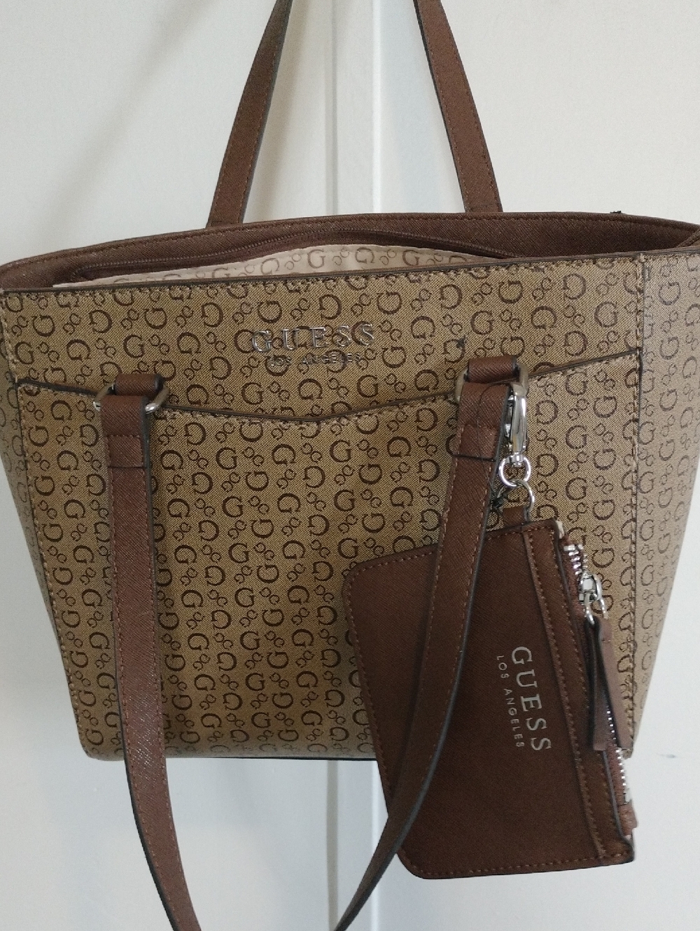 Guess Printed Shoulder Bag